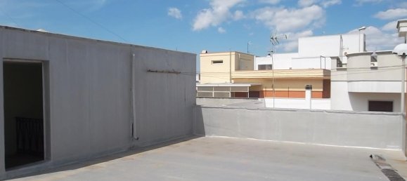 Дом с 6 комнатами в Matino, Италия № 224871 18