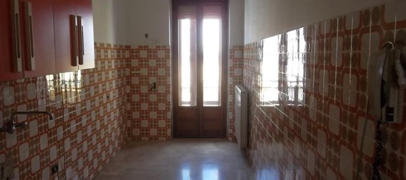 Дом с 6 комнатами в Matino, Италия № 224871 11