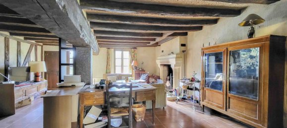 2 bedrooms House in Les Choux, France No. 79294 5