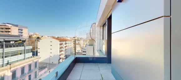 3 bedrooms Apartment in Porto, Portugal No. 105710 107