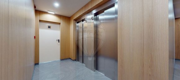 3 bedrooms Apartment in Porto, Portugal No. 105710 6