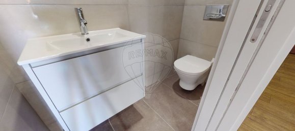 3 bedrooms Apartment in Porto, Portugal No. 105710 56