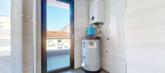 3 bedrooms Apartment in Porto, Portugal No. 105710 31