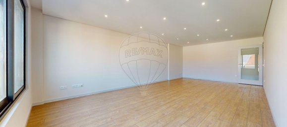 3 bedrooms Apartment in Porto, Portugal No. 105710 76