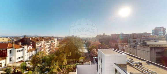 3 bedrooms Apartment in Porto, Portugal No. 105710 22