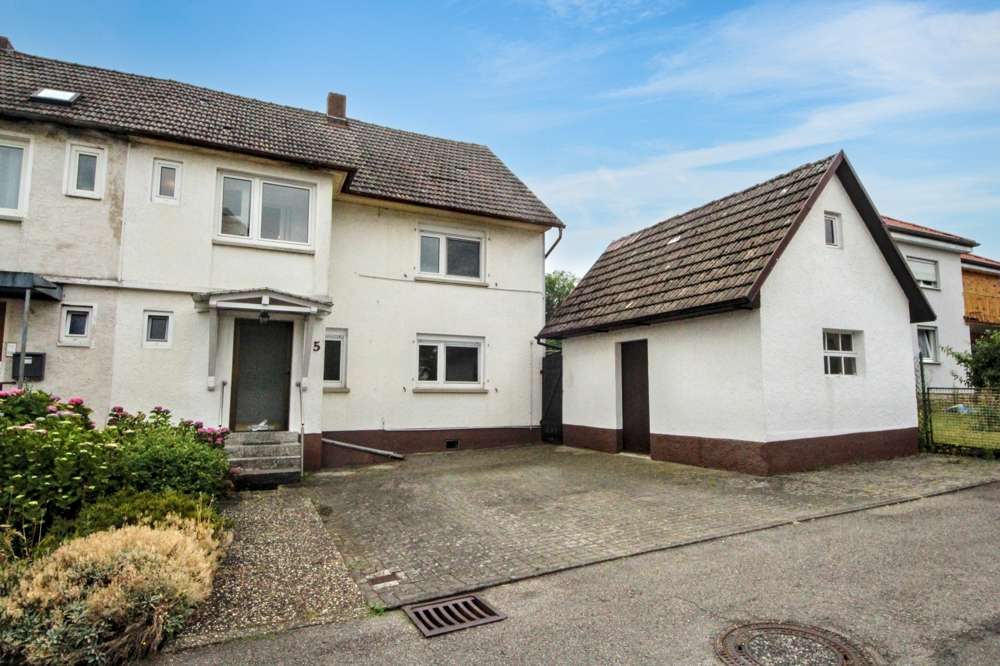 Adosado de 6 habitaciónes en Neckar-Odenwald-Kreis, Germany No. 228346