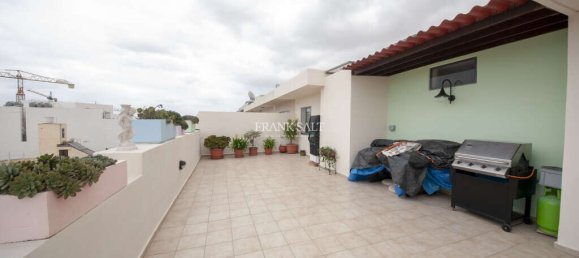 Ático de 3 dormitorios en Saint Paul's Bay, Malta No. 2385 10