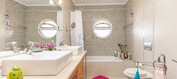 3 bedrooms House in Montenegro, Portugal No. 113647 8