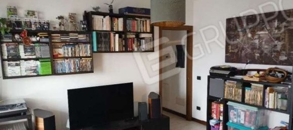 3 rooms Apartment in Legnano, Italy No. 305219 8