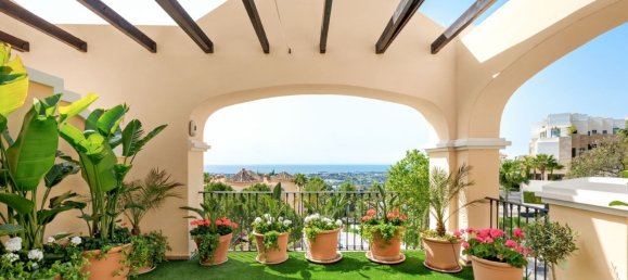 3 bedrooms Apartment in La Quinta, Spain No. 149228 8