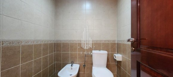 4 bedrooms Villa in Abu Dhabi Gate City, UAE No. 22743 24