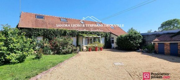 4 bedrooms House in Jouy, France No. 260687 2