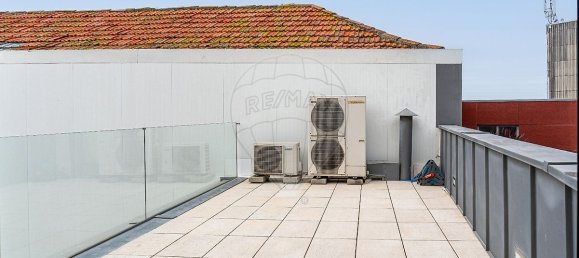 5 bedrooms House in Matosinhos, Portugal No. 29474 14