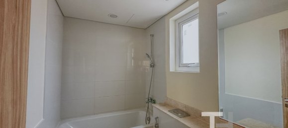 Adosado de 4 dormitorios en Dubai Land, UAE No. 31363 14