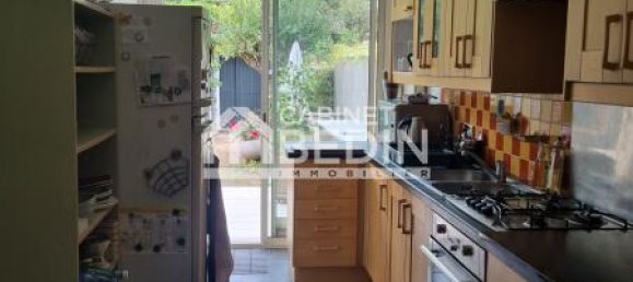 2 bedrooms House in Talence, France No. 342886 2