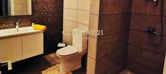 2 bedrooms Apartment in Limassol, Cyprus No. 342 8