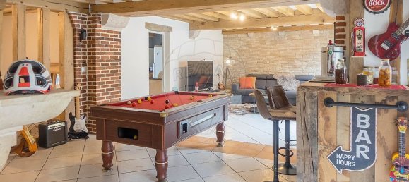 Casa de 5 dormitorios en Checy, France No. 42604 3