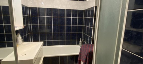 4 bedrooms Apartment in Joue-les-Tours, France No. 40273 10