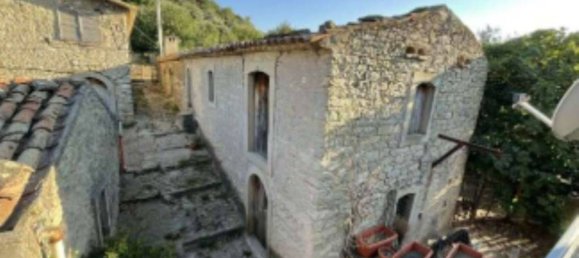 4 rooms Apartment in Librizzi, Italy No. 40921 3