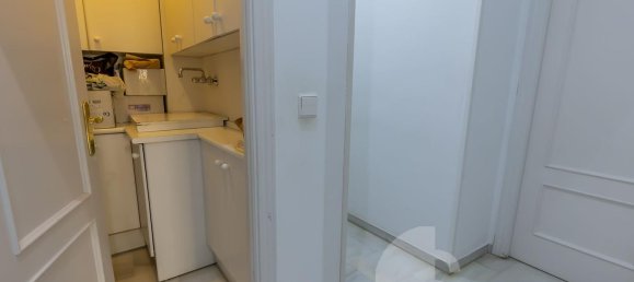 Apartamento de 4 dormitorios en Málaga, Spain No. 107881 25