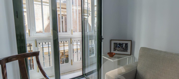 Apartamento de 4 dormitorios en Málaga, Spain No. 107881 4