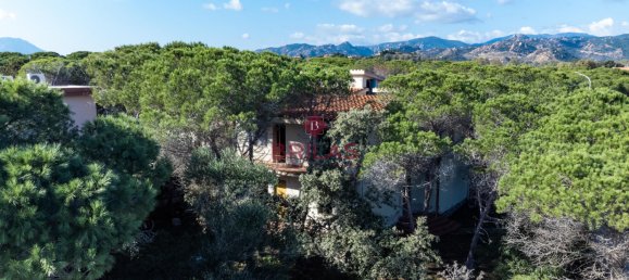 5 bedrooms Villa in Orosei, Italy No. 67873 8