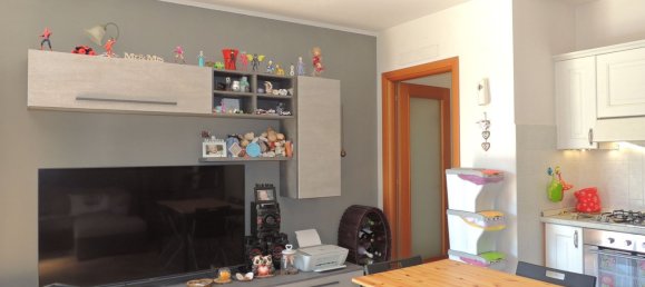 3 Schlafzimmer Wohnung in Udine, Italy, Nr. 376347 10