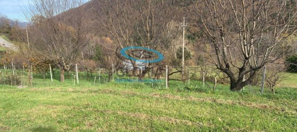 Дом с 3 комнатами в Фабриано, Италия № 8817 4