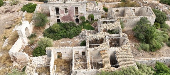 5 rooms House in Vittoria, Italy No. 232038 3