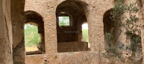 5 rooms House in Vittoria, Italy No. 232038 39