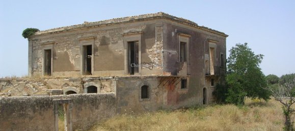 5 rooms House in Vittoria, Italy No. 232038 10