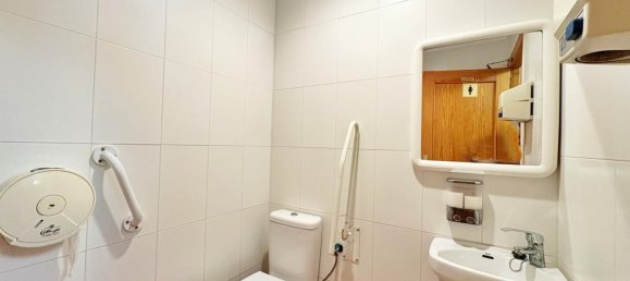 137m² Commercial property in Santa Pola, Spain No. 158562 12