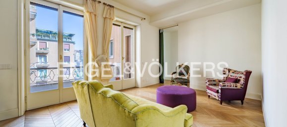 4 rooms Apartment in Milan, Italy No. 245550 2