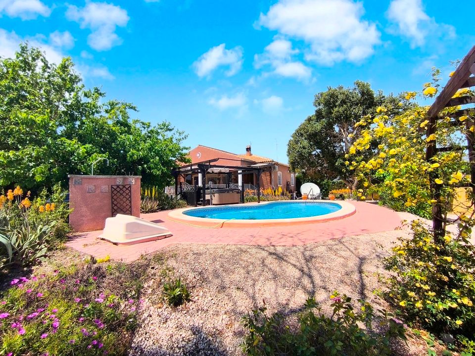 Дом с 3 спальнями в Аликанте, Испания № 185178