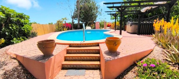 Дом с 3 спальнями в Аликанте, Испания № 185178 2