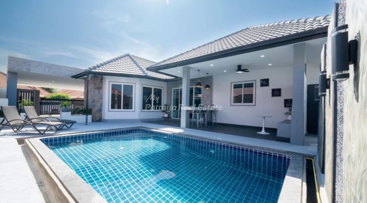 Casa de 4 dormitorios en Pattaya, Thailand No. 57822