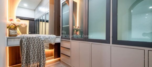 Casa de 4 dormitorios en Pattaya, Thailand No. 57822 10