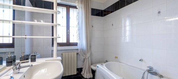 7 bedrooms Villa in Rivalta di Torino, Italy No. 333113 33