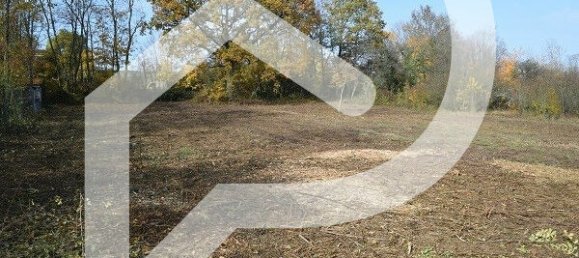  Land in Luneville, France No. 79694 2