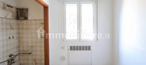 Квартира с 3 спальнями в Имола, Италия № 340723 2