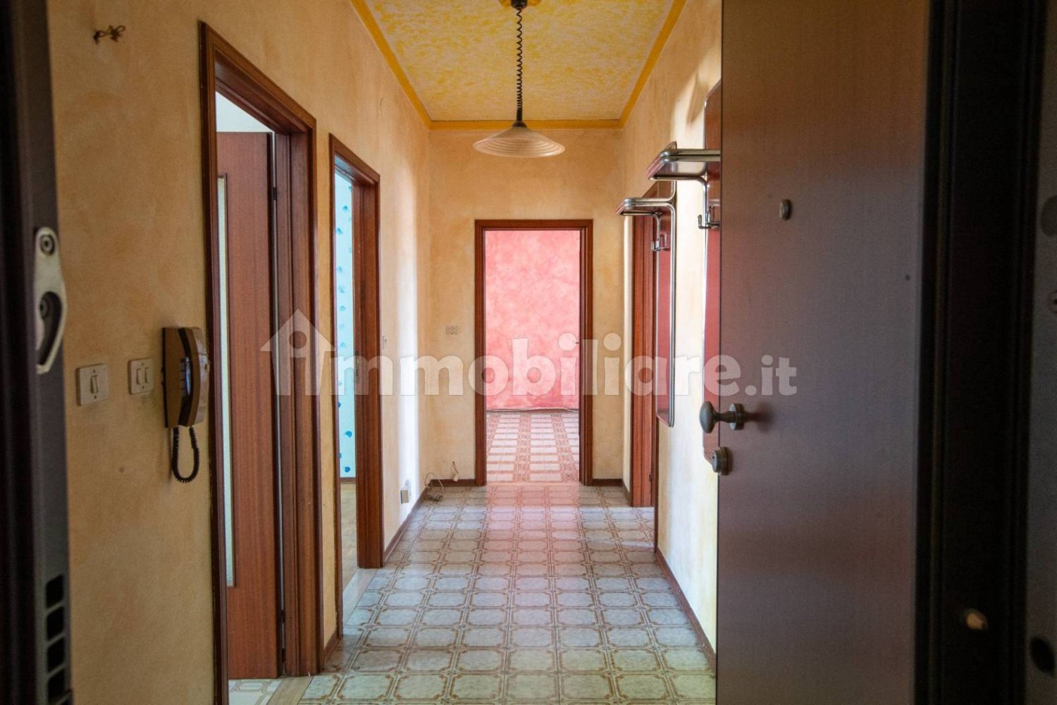 Квартира с 3 спальнями в Имола, Италия № 340723