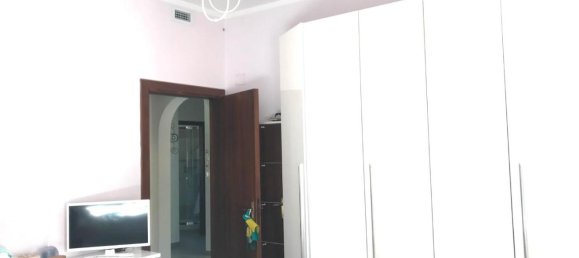 4 rooms Apartment in Empoli, Italy No. 158228 5