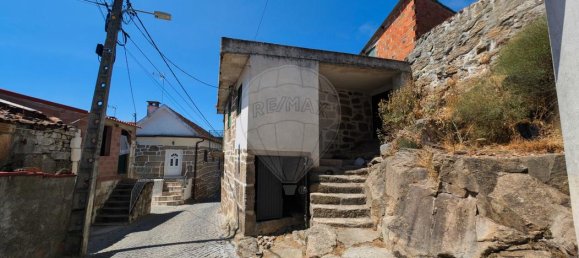 2 bedrooms House in Alijo, Portugal No. 17905 3