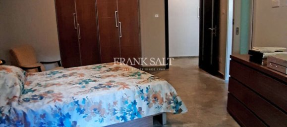 3 bedrooms Maisonette in Saint Julian's, Malta No. 10478 14