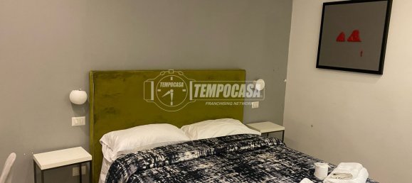 2 bedrooms Apartment in Naples, Italy No. 98862 13