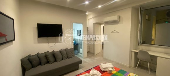 2 bedrooms Apartment in Naples, Italy No. 98862 22