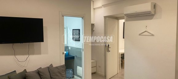2 bedrooms Apartment in Naples, Italy No. 98862 9