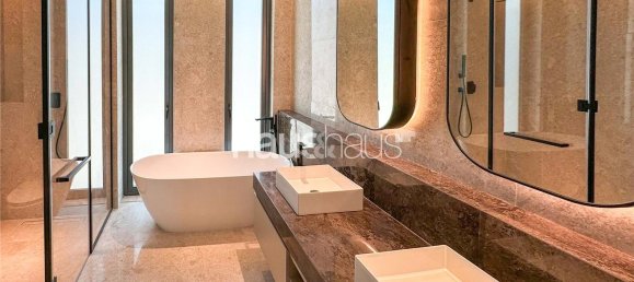 5 bedrooms Villa in Tilal Al Ghaf, UAE No. 99924 22