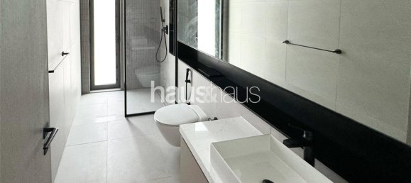 5 bedrooms Villa in Tilal Al Ghaf, UAE No. 99924 7