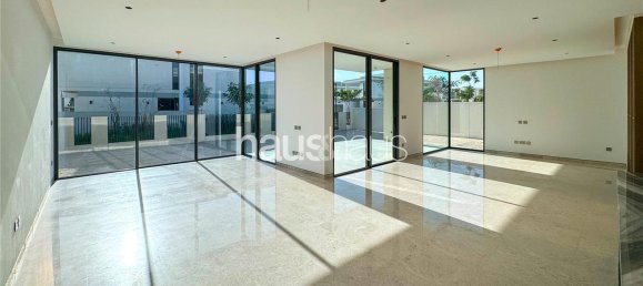 5 bedrooms Villa in Tilal Al Ghaf, UAE No. 99924 17